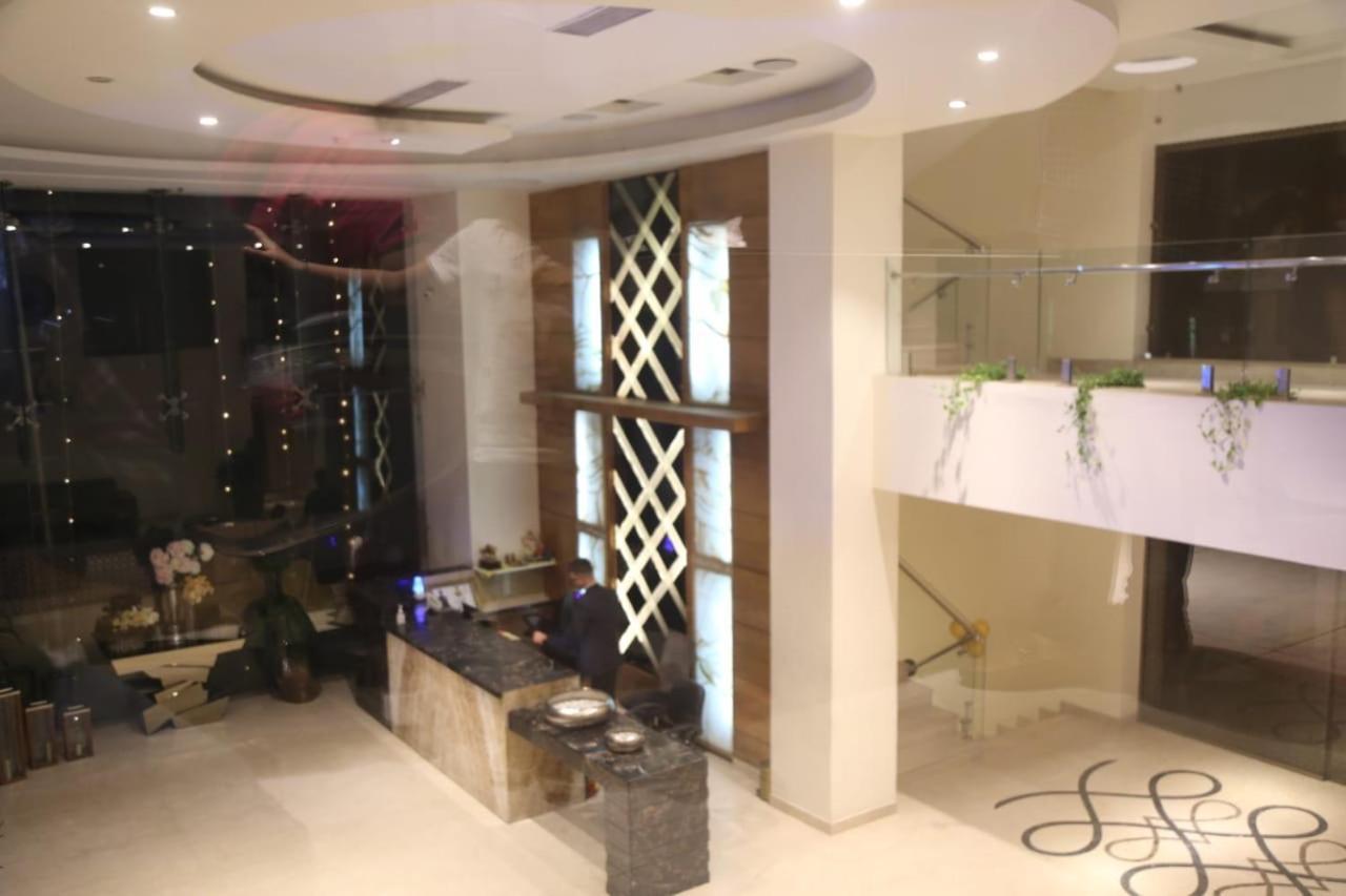 Hotel Pacific Roorkee Ngoại thất bức ảnh